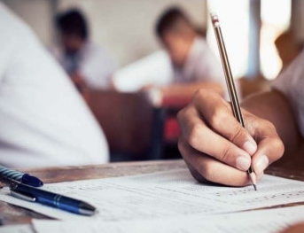 Memahami Level Ujian: IGCSE, AS, dan A-Level untuk Persiapan Kuliah Global