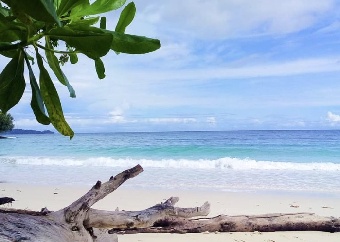 Ayo, Intip Keindahan Pulau Kei! Surga Tersembunyi di Maluku